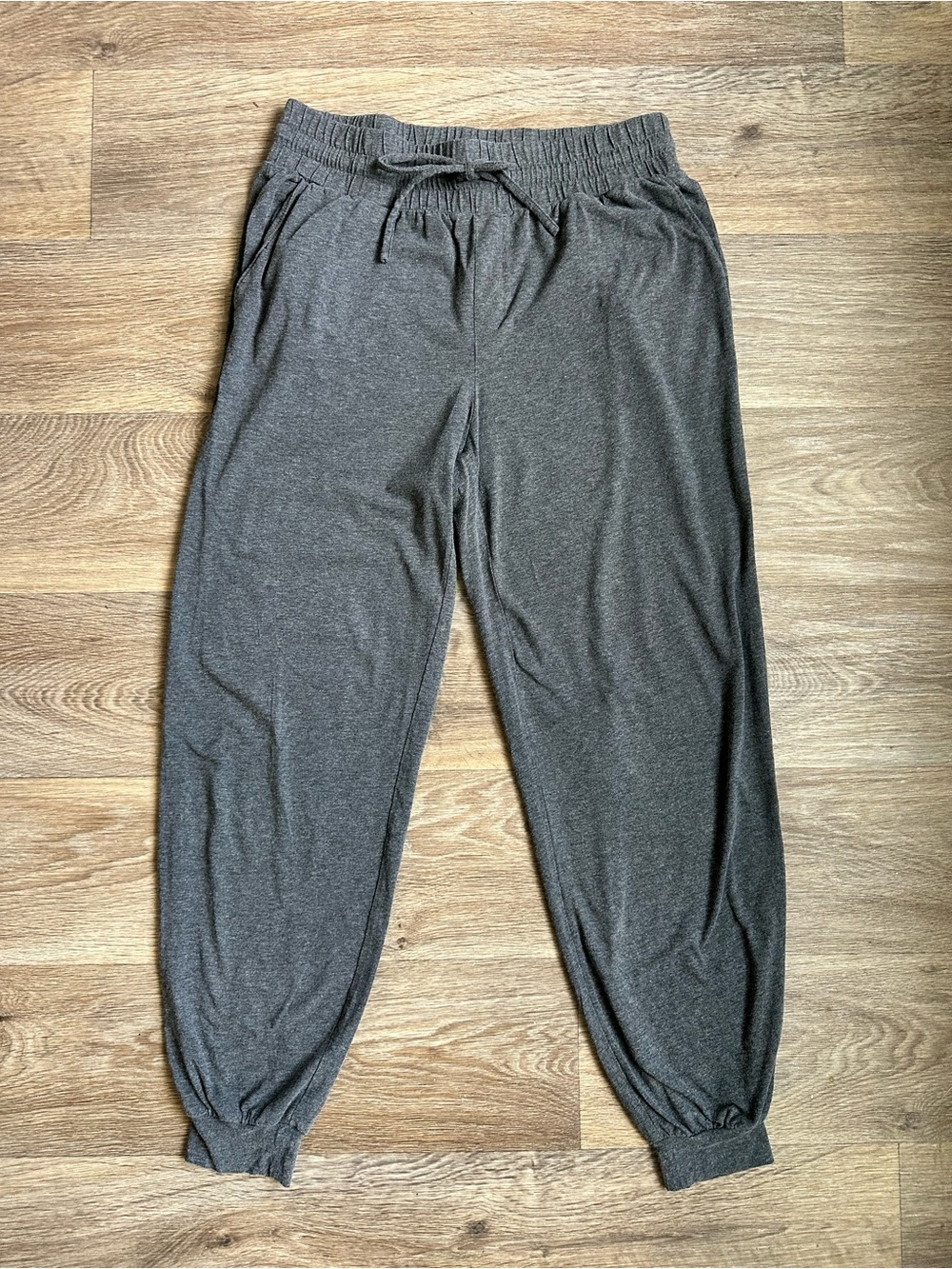 AnyBody Loungewear Cozy Knit Joggers Heather Gray Women’s Size Small